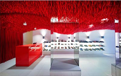 Thiết kế thi công nội thất shop giày Camper từ 30000 sợi dây giày